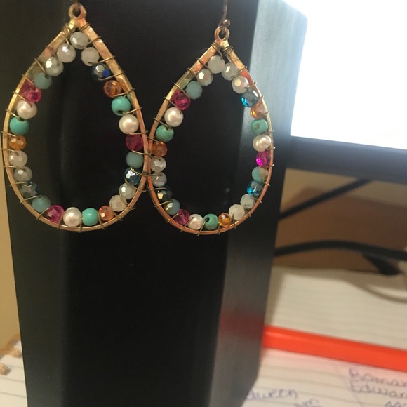 ELLY PRESTON BEADED EARRINGS 💫 - Picture 3 of 9